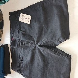 Gloria Vanderbilt Black Jeans